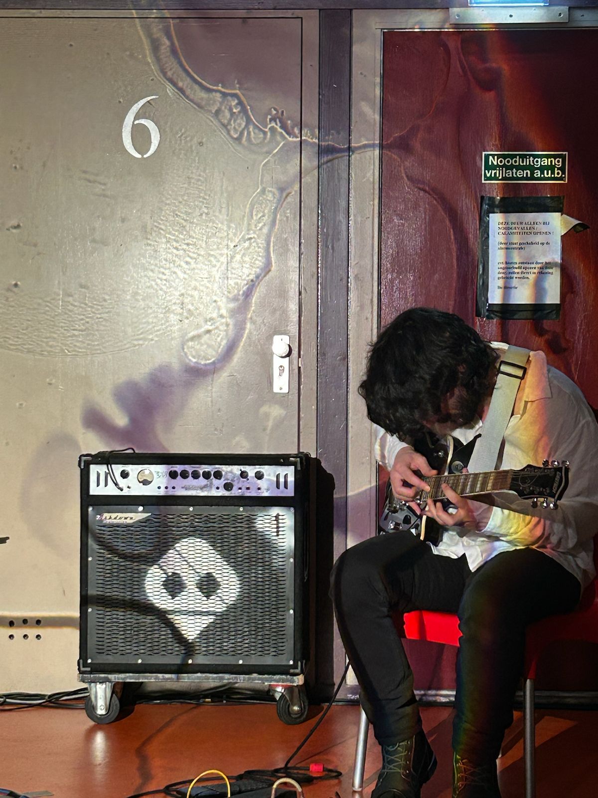 The Grey Space presents: Flowers/Ghosts&Echoes + Rengbird
